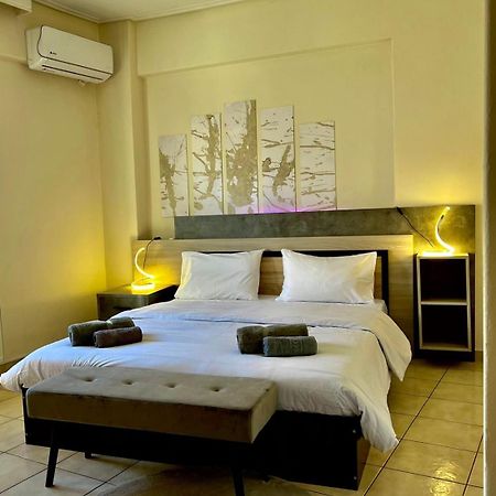 Central Appartment 2 With Parking Larissa Bagian luar foto